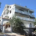In With Sea View, Balcony, Air Conditioning, Wifi * Kali