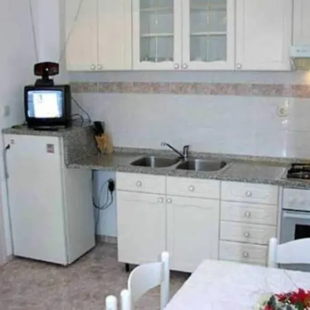 In With Sea View, Balcony, Air Conditioning, Wifi Apartman Kali