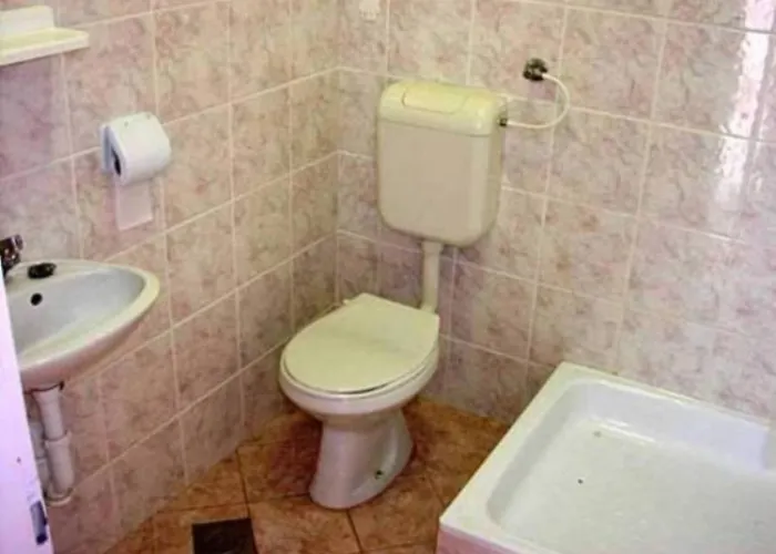 Appartement In With Sea View, Balcony, Air Conditioning, Wifi Kali